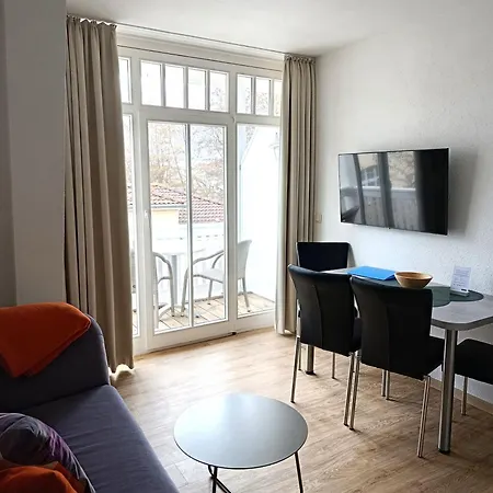 Hotel Rosenhof 09 *